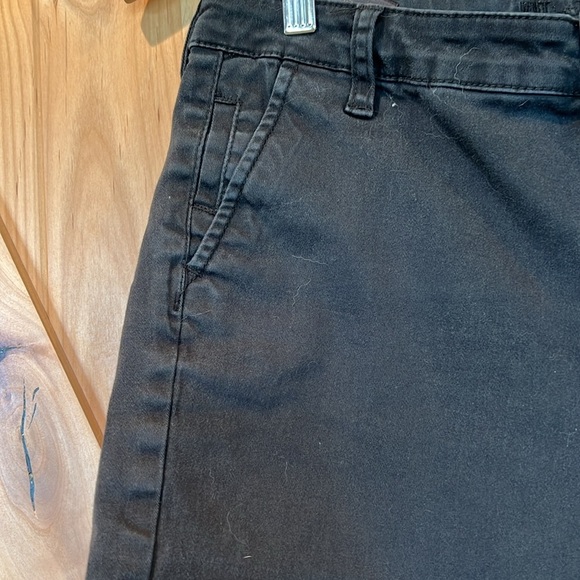 Kut from the Kloth Black shorts size 6 - Picture 4 of 10